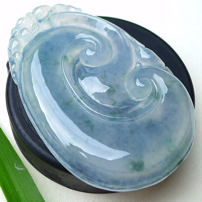 Natural jadeite A is exquisite, water moistening ice seed floating flower seed water is good, jade quality is exquisite, oil moistening jade is satisfactory